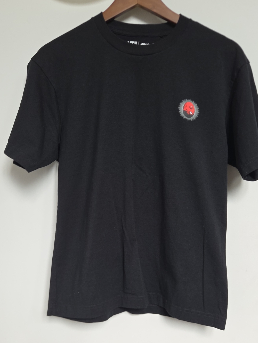 Uniqlo UT x Berserk Black Short‑Sleeve Crewneck Tee Printed